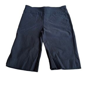 ECCENTRICITY black walking shorts, size small, VGC